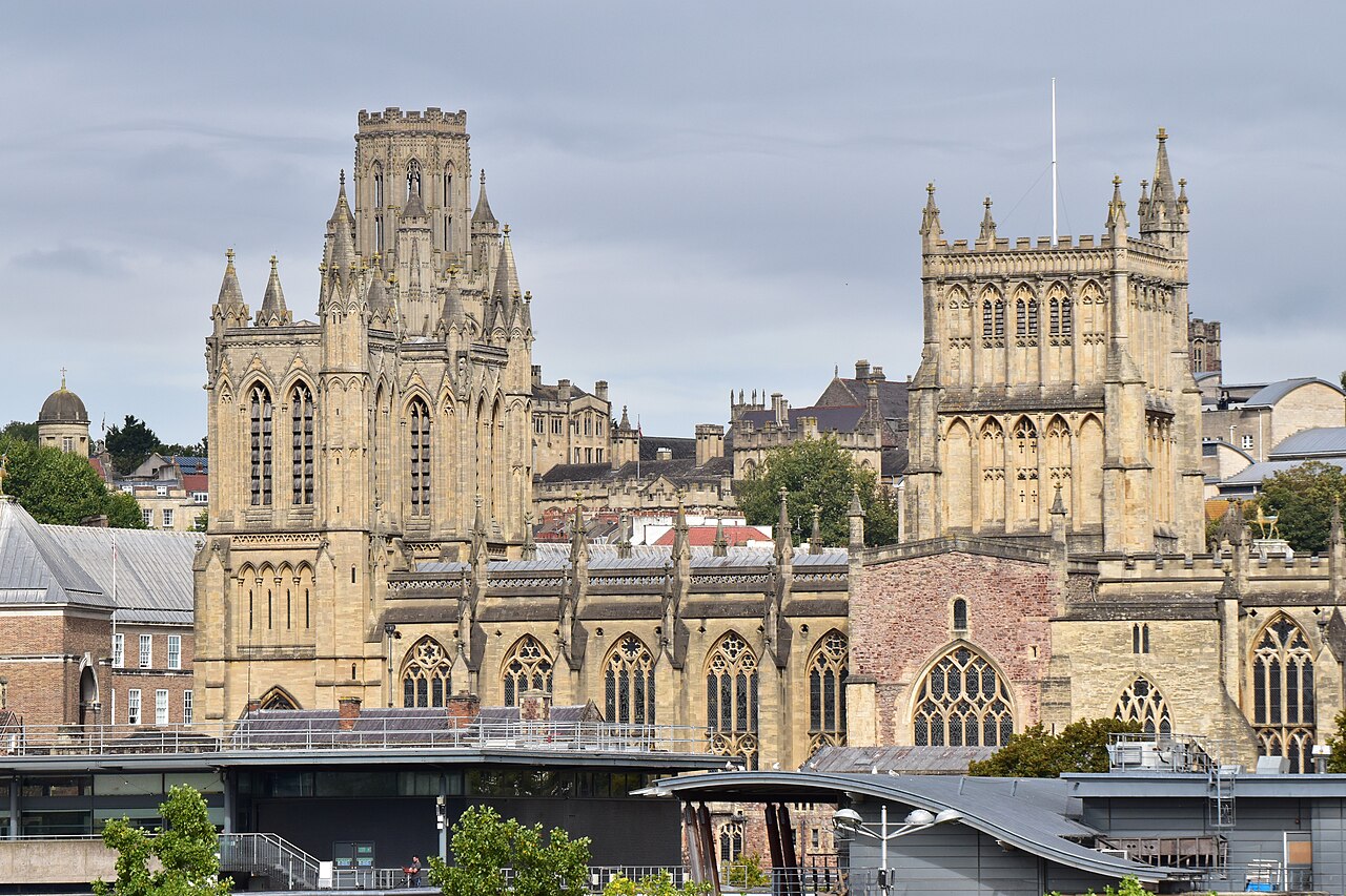 Bristol - Cathedral 01