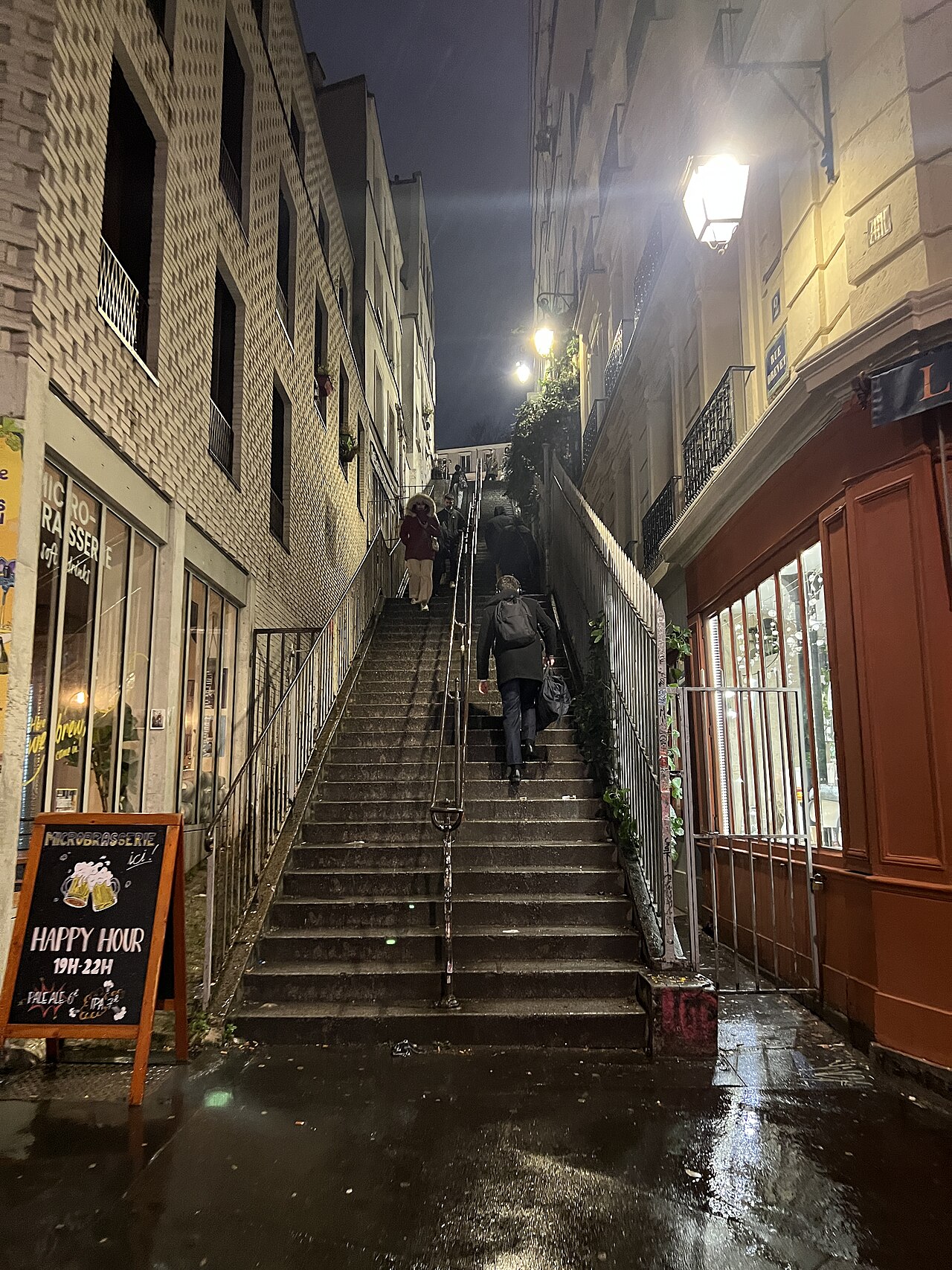 Amélie filming location: 32 bis