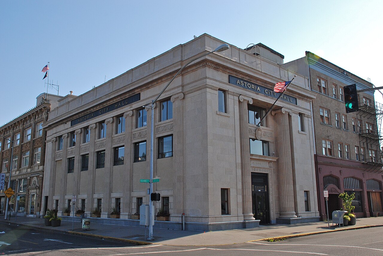 Into the Wild filming location: Astoria City Hall