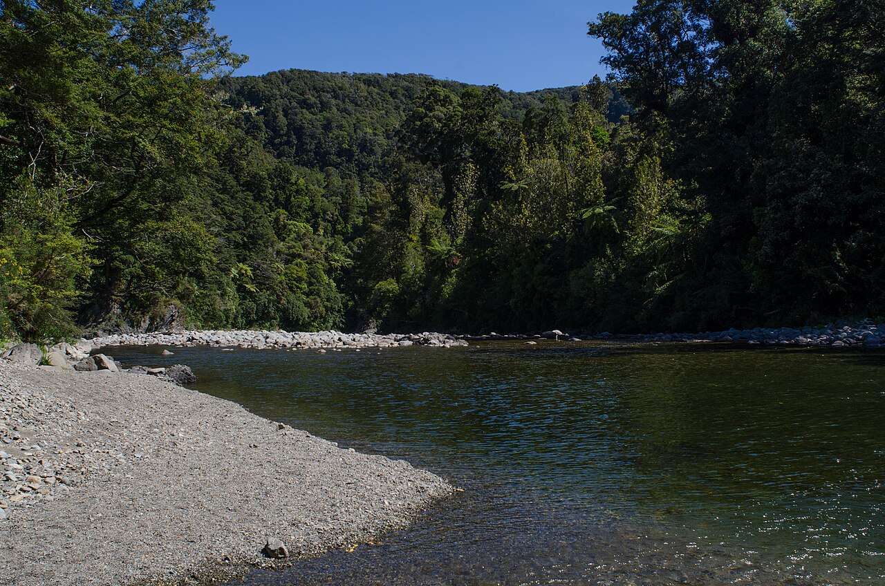 The Lord of the Rings: The Fellowship of the Ring filming location: Kaitoke Regional Park
