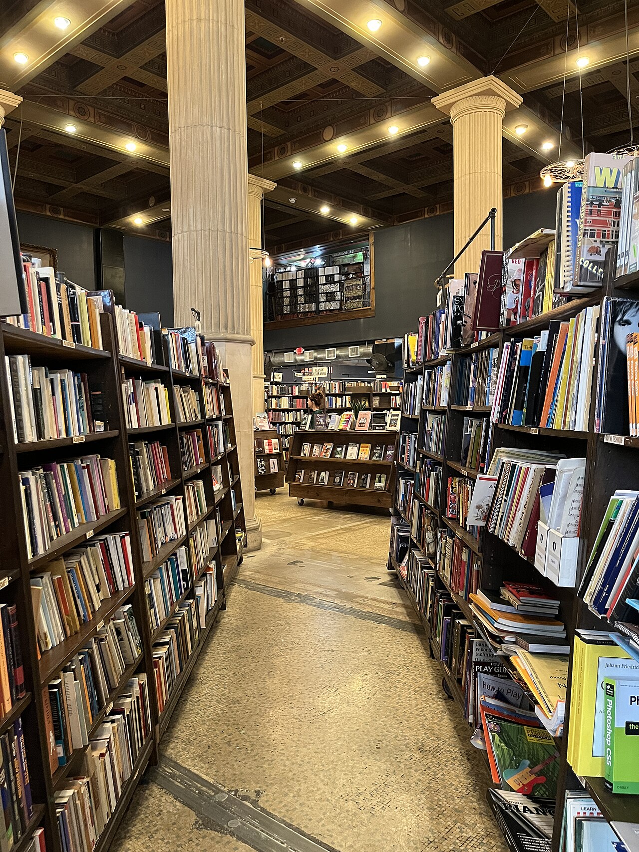 Inception filming location: The Last Bookstore
