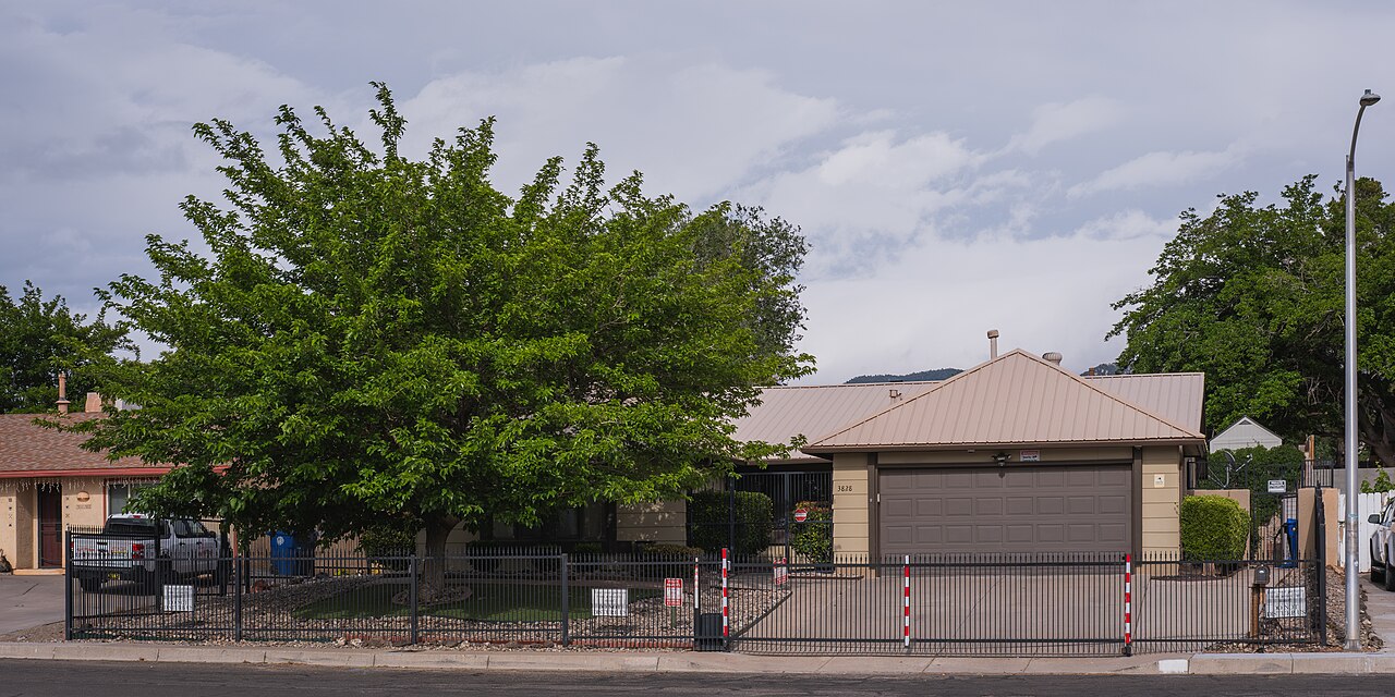 Breaking Bad filming location: 3828
