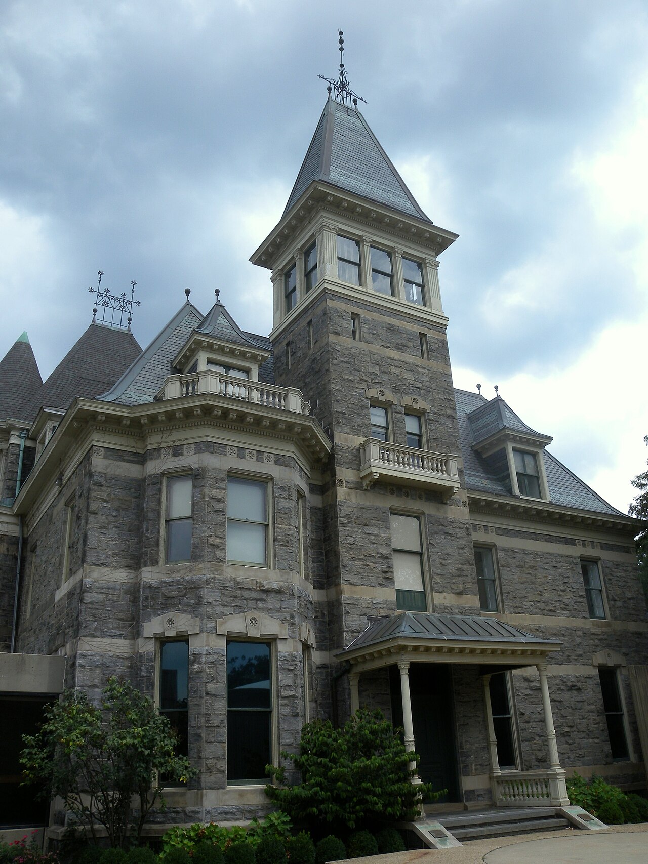 Severance filming location: Hudson River Museum
