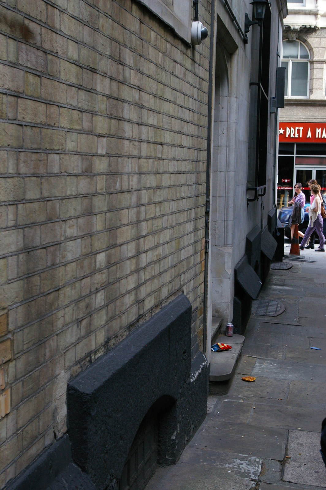 Skyfall filming location: Clifford's Inn Passage