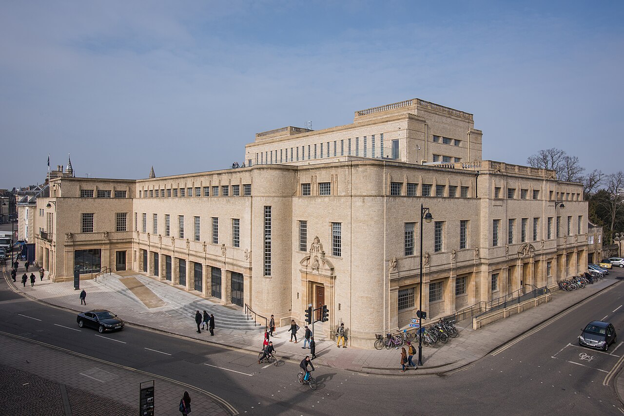Harry Potter and the Chamber of Secrets filming location: Weston Library