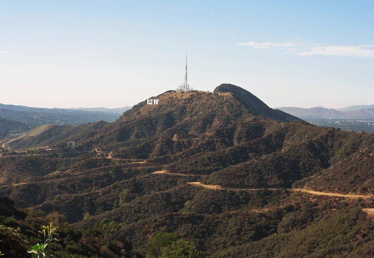 La La Land filming location: Mount Hollywood Drive