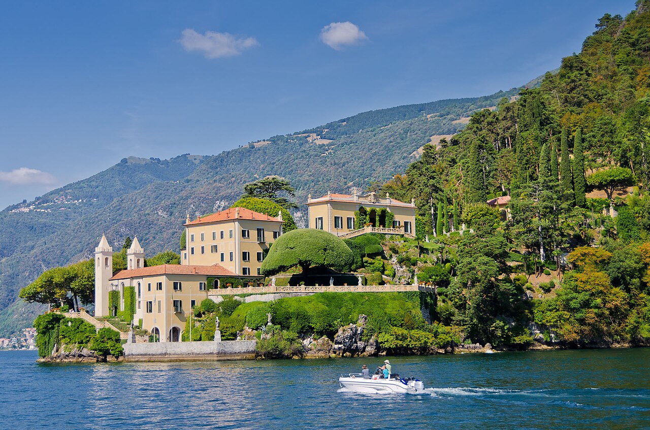 Casino Royale filming location: Villa del Balbianello