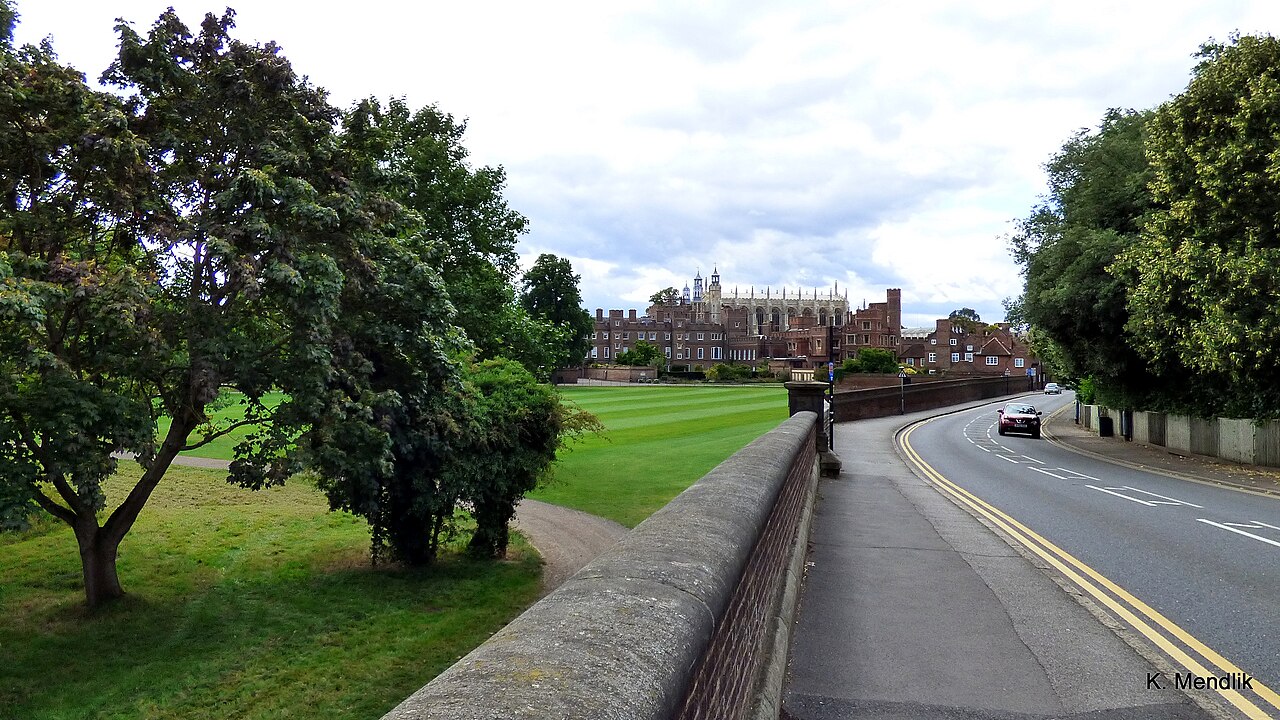 Casino Royale filming location: Eton College
